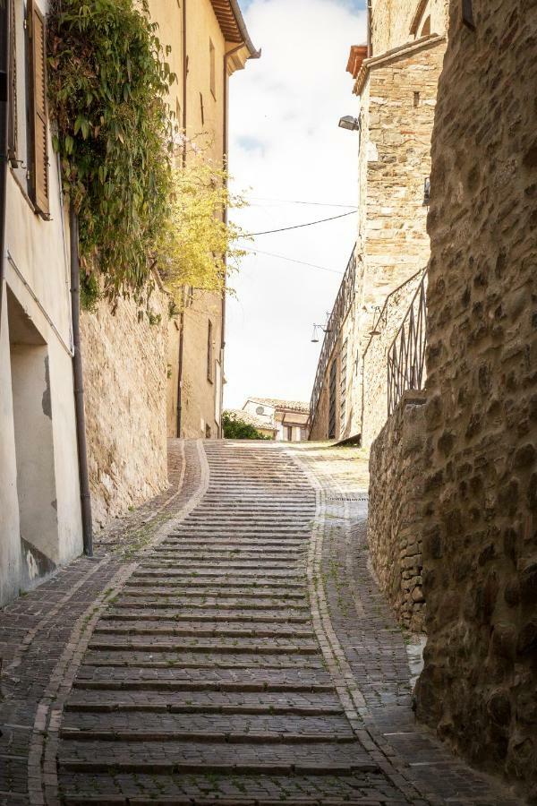 Casa Vacanze Montefalco Il Borgo Apartment Exterior foto